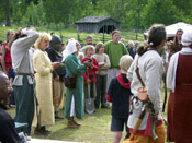 Pajautas hövding med Gnejrons hövding BrandR!